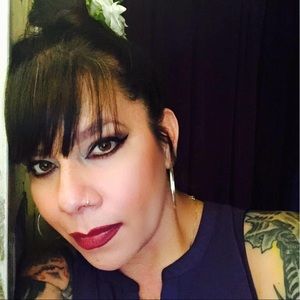 Meet your Posher, Marina